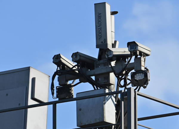 Штраф за скорость в 2025 году: где о нем узнать и как оплатить Штраф за скорость в 2025 году: где о нем узнать и как оплатить