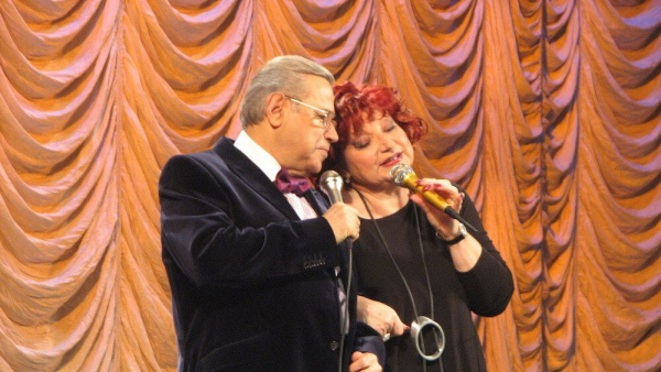 Минюст РФ требует 582 тысячи рублей за раздел имущества Петросяна и Степаненко Минюст РФ требует 582 тысячи рублей за раздел имущества Петросяна и Степаненко