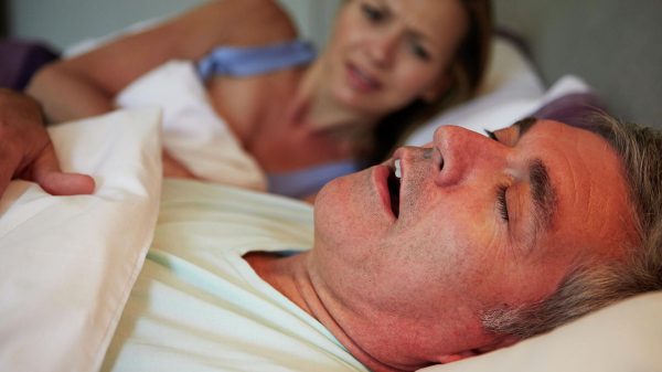 Врач Беликов: храп может возникать у людей с искривленной носовой перегородкой