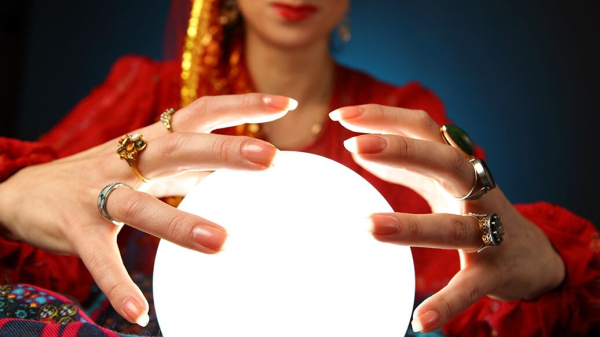 Дайнеко посоветовала сохранять скриншоты переписок с экстрасенсами и гадалками Дайнеко посоветовала сохранять скриншоты переписок с экстрасенсами и гадалками