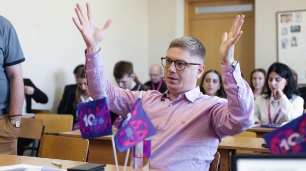 Очень высокий IQ. В России открылся форум "Наука будущего – наука молодых"